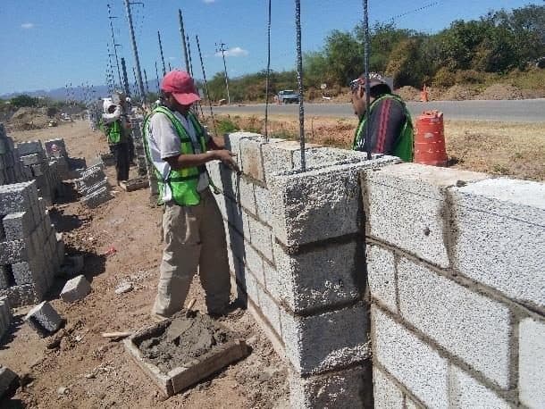 Conjunto habitacional en Salina Cruz